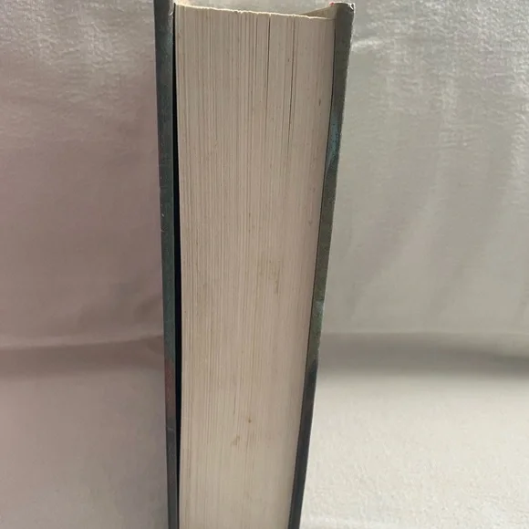 Scholastic Harry Potter Book Collection - Used 2 - 5 ( 5 has no cover ) - Picture 10 of 15